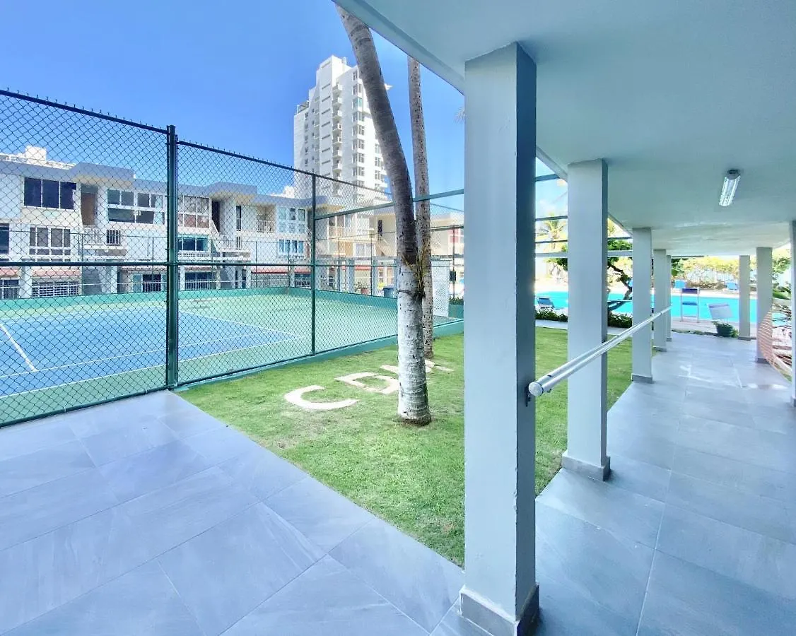 Kasa Galicia By The Sea - Cabana Studio Apt For 2 Beachfront Condo Pool San Juan 0*,  Porto Rico